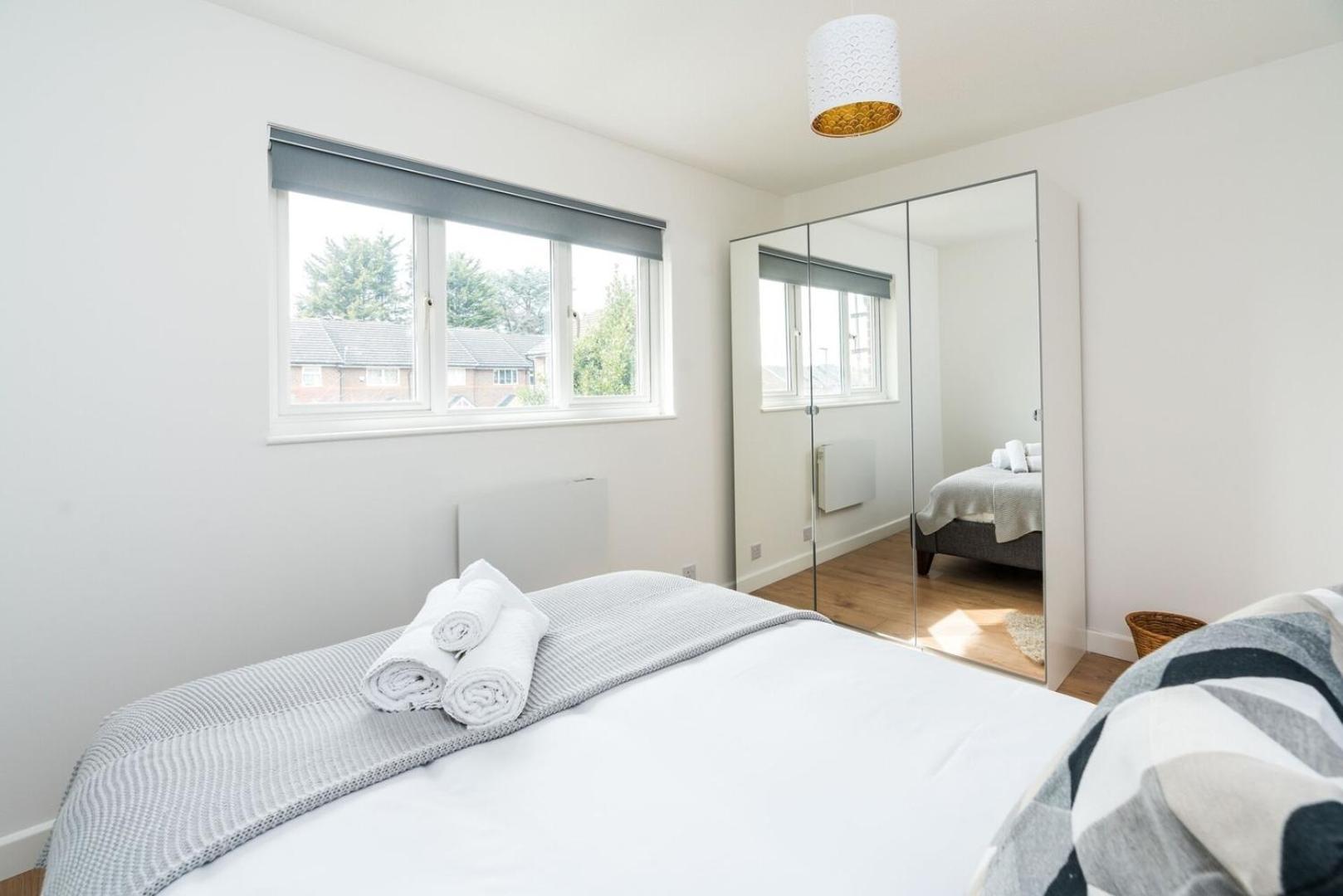Apartment Sleek And Stylish 2bd With A Garden Anerley London